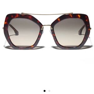 Alice + Olivia Bowery Sunglasses New in Package